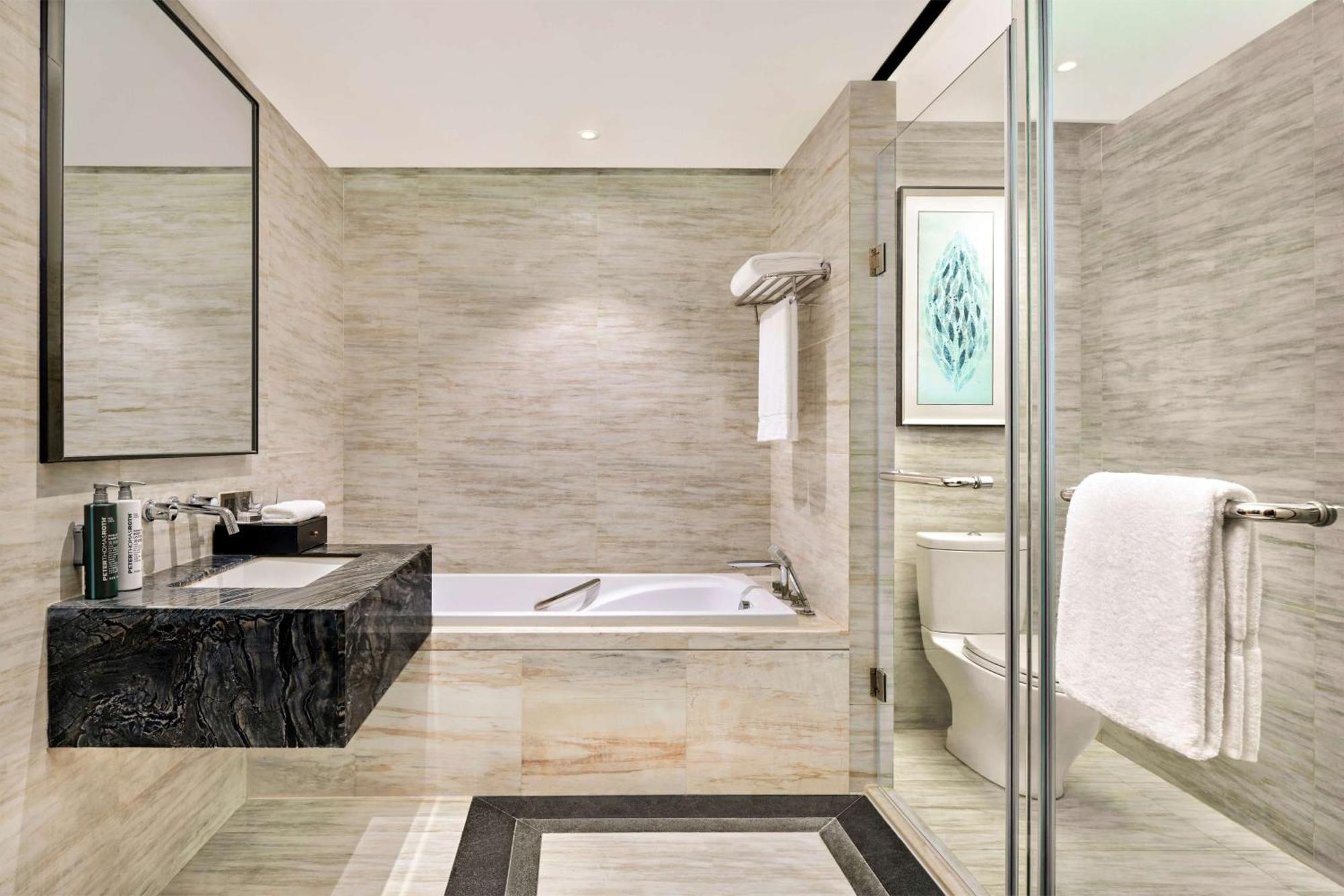 Hilton Garden Inn Wuhan Hankou Exterior foto