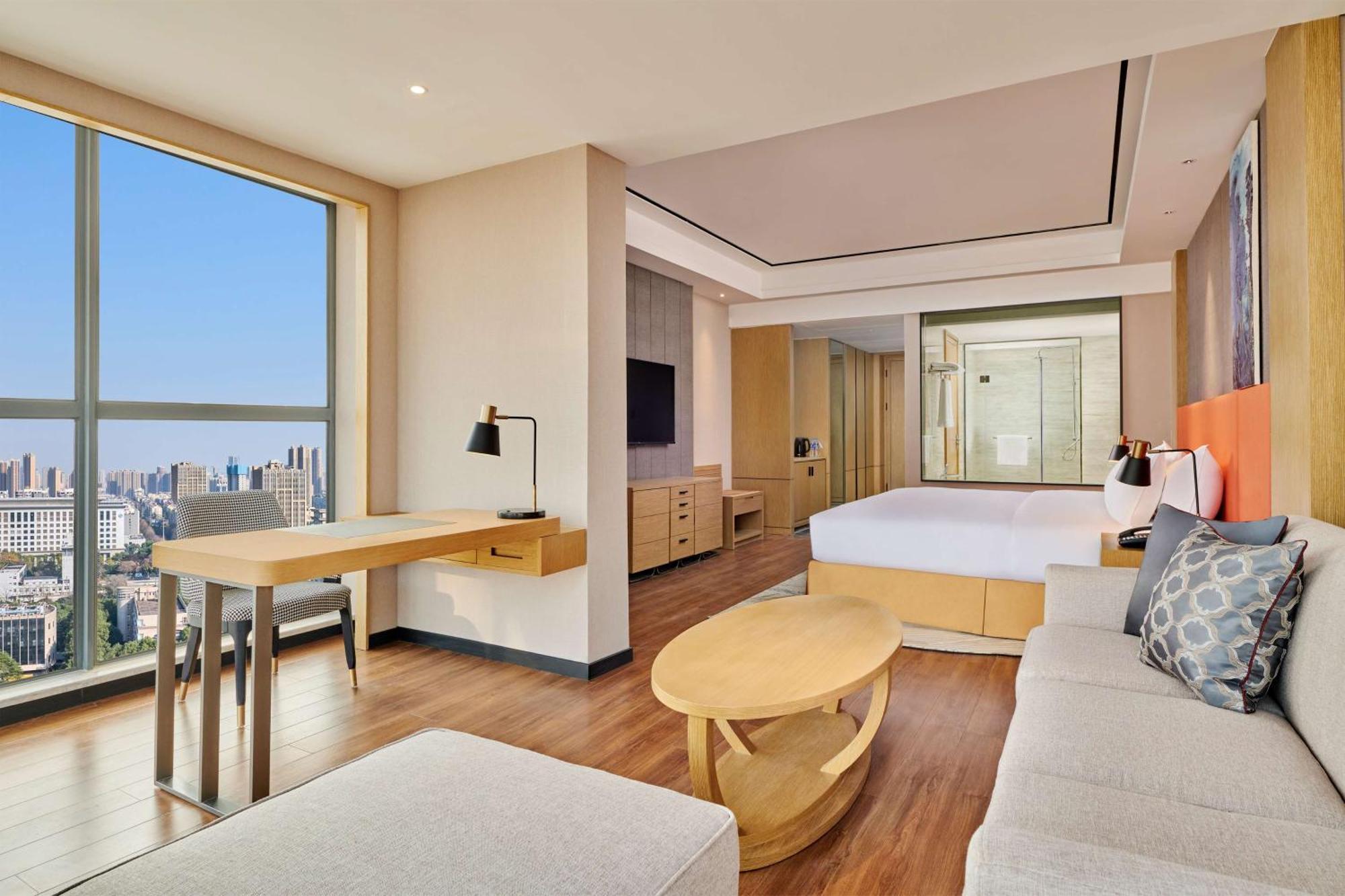 Hilton Garden Inn Wuhan Hankou Exterior foto