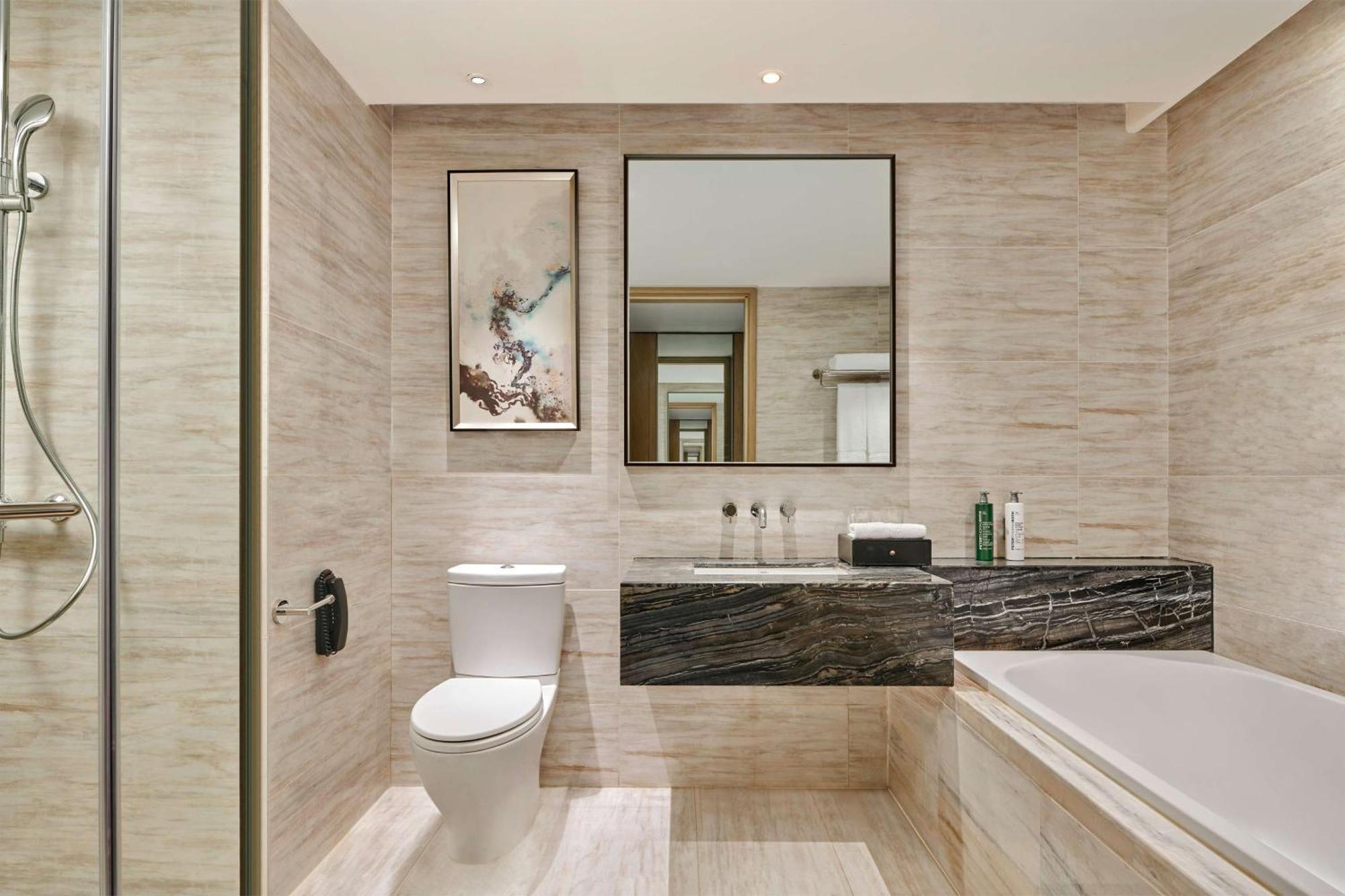 Hilton Garden Inn Wuhan Hankou Exterior foto