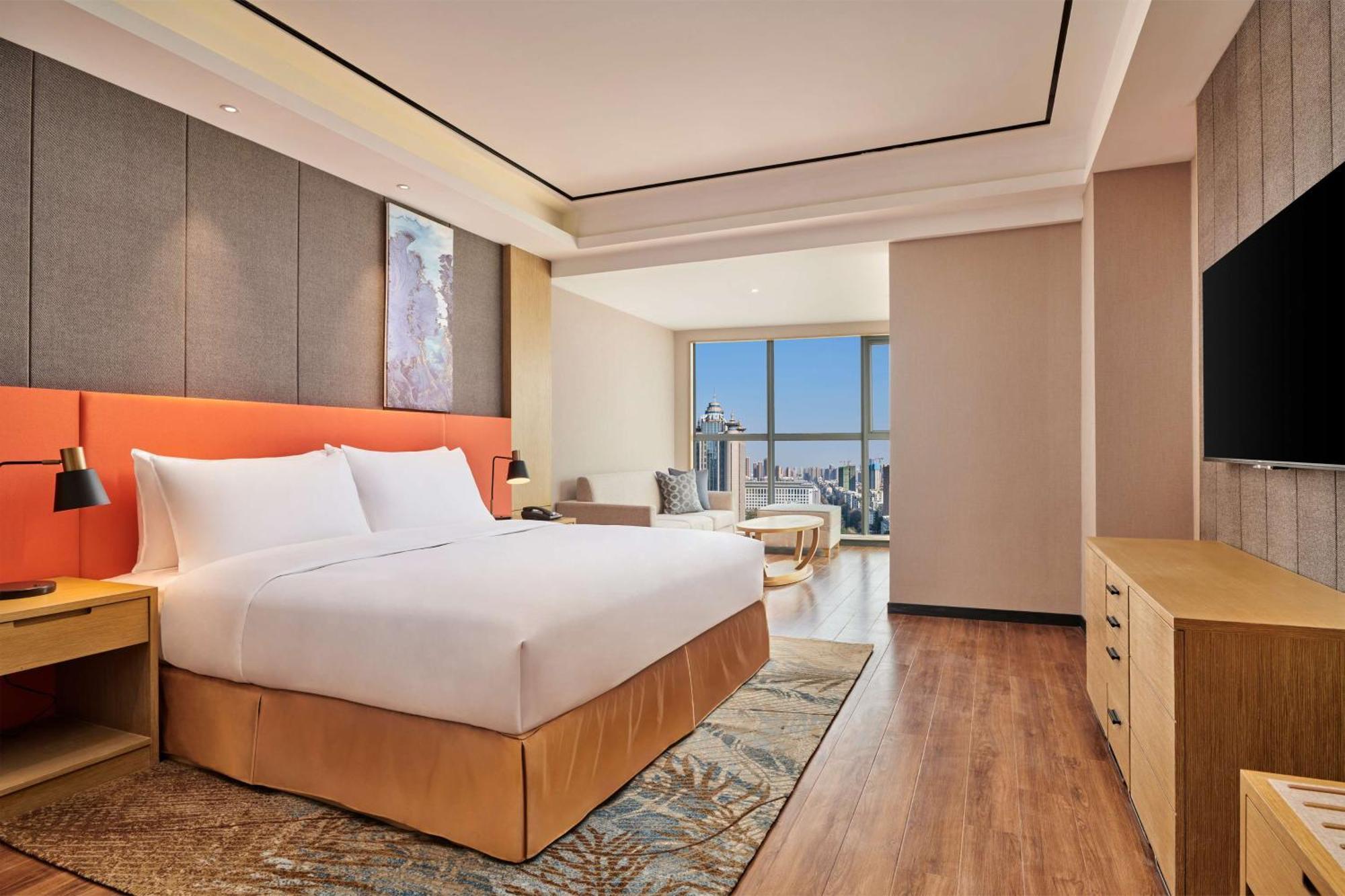 Hilton Garden Inn Wuhan Hankou Exterior foto