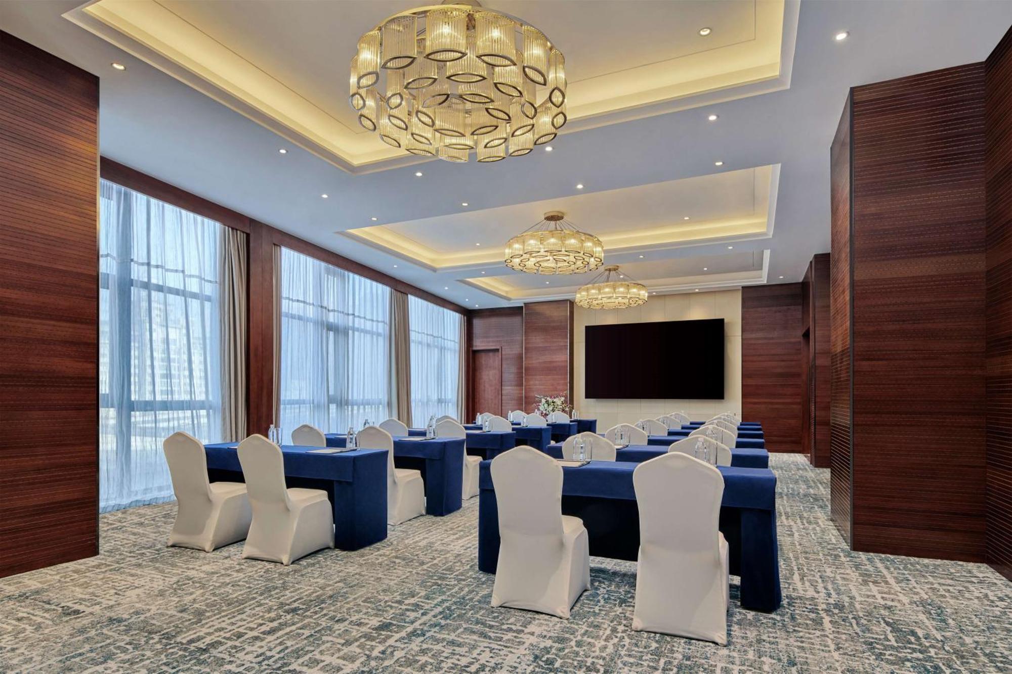 Hilton Garden Inn Wuhan Hankou Exterior foto