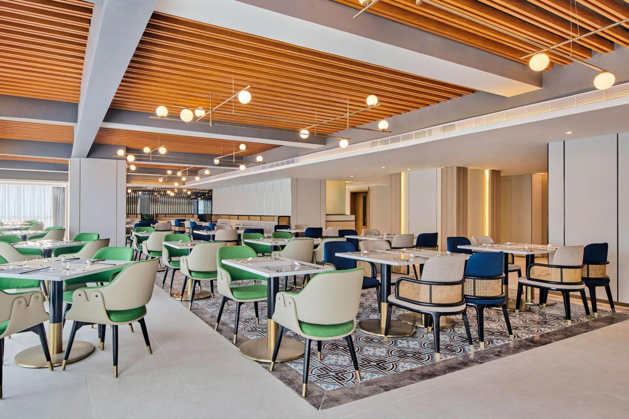 Hilton Garden Inn Wuhan Hankou Exterior foto