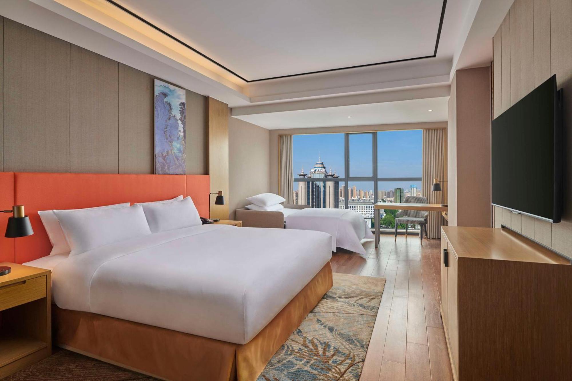 Hilton Garden Inn Wuhan Hankou Exterior foto